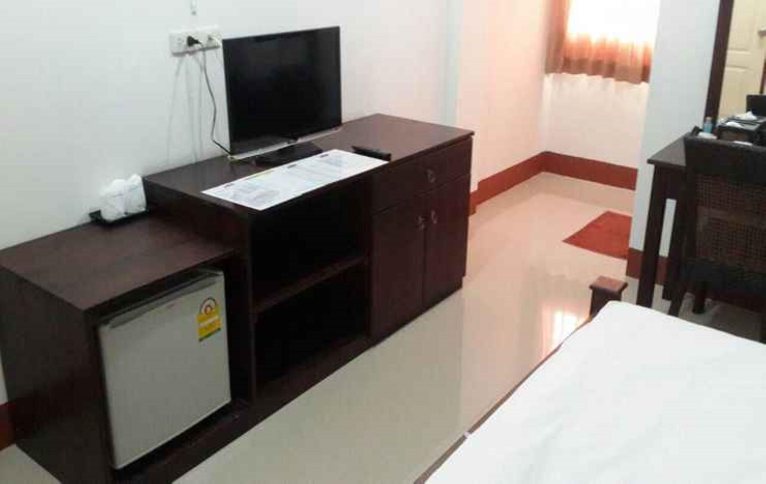 Na Chaidej Hotel Surat Thani Bagian luar foto