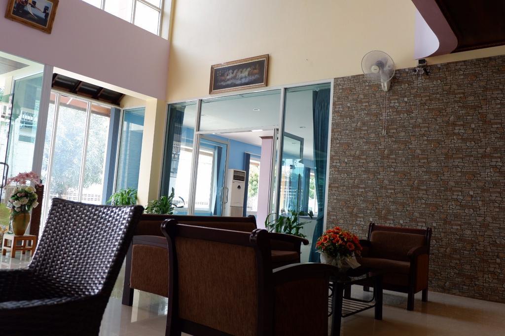 Na Chaidej Hotel Surat Thani Bagian luar foto
