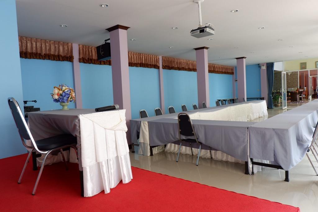 Na Chaidej Hotel Surat Thani Bagian luar foto