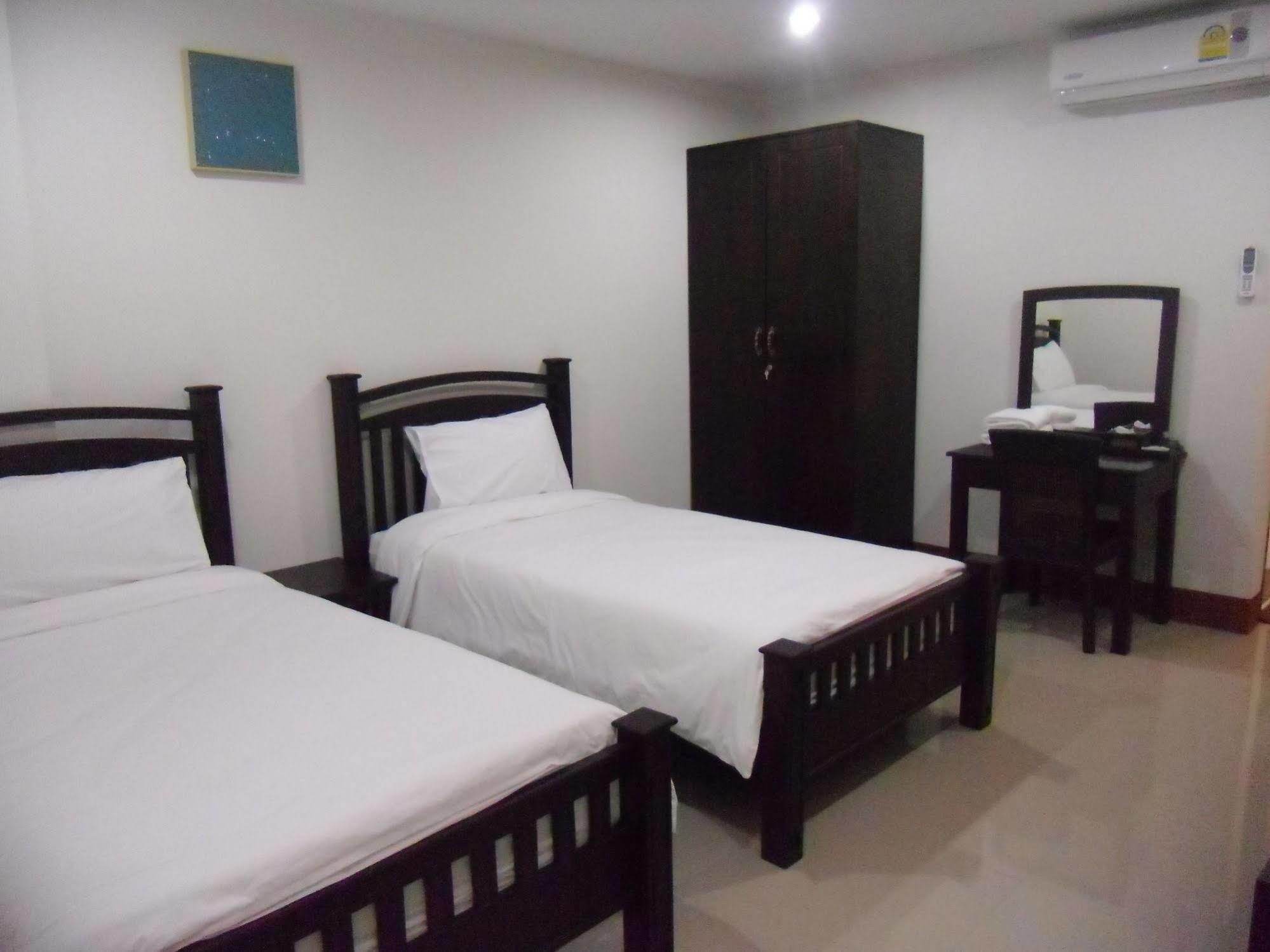 Na Chaidej Hotel Surat Thani Bagian luar foto